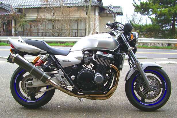 J[ CB1300SF After